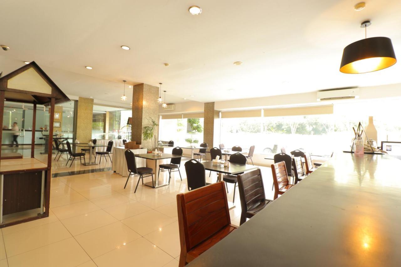 Saka Hotel Medan Sunggal المظهر الخارجي الصورة